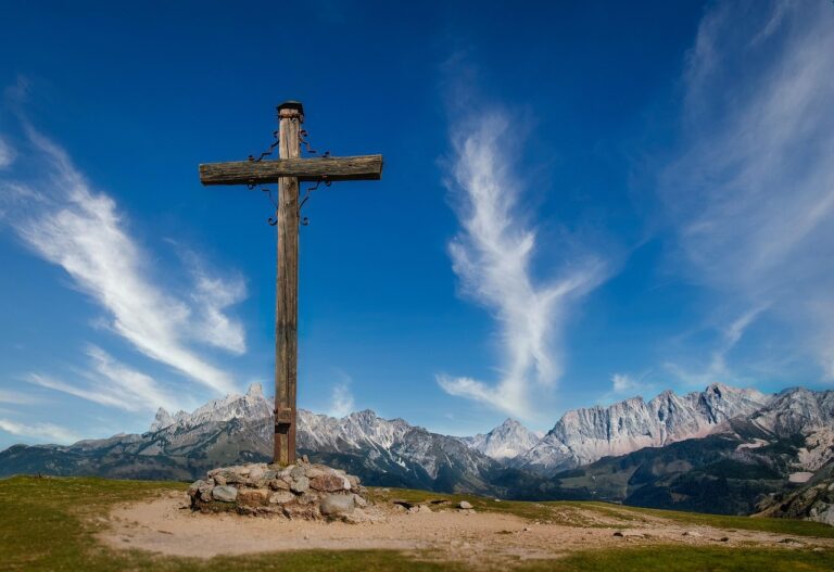 mountain peak, summit cross, cross, mountains, nature, cross, cross, cross, cross, cross-8289759.jpg