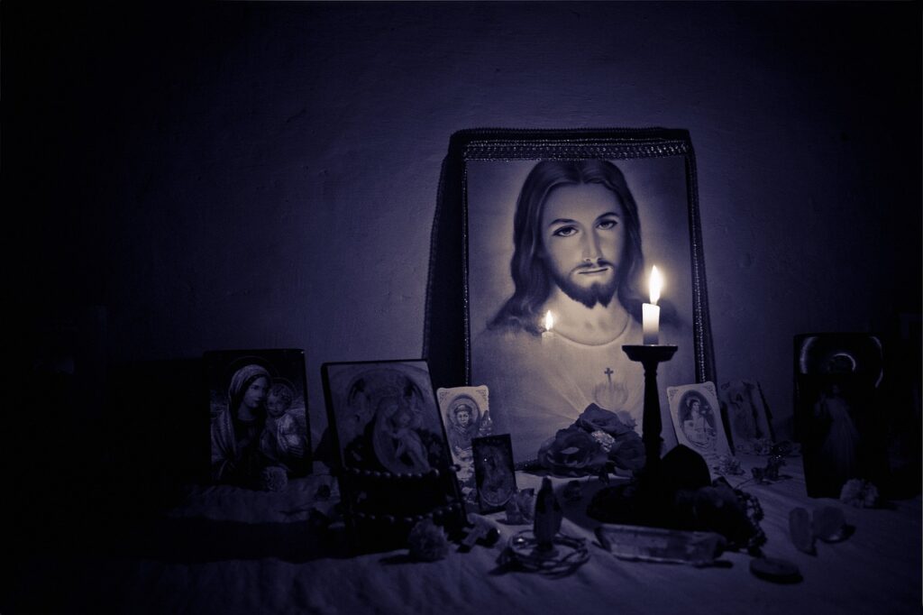 jesus, altar, light, faith, holy, christ, god, spiritual, peace, space, hope, christianity, religion, spirituality, simple, love, pray, candle, saint, dark, room, picture, jesus, jesus, jesus, jesus, jesus, altar-1129928.jpg